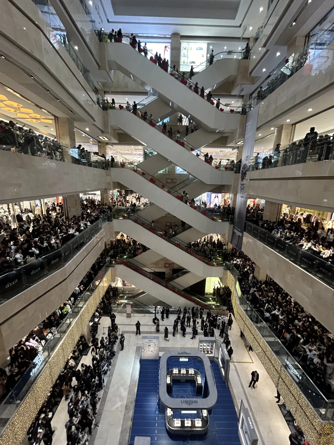 今天石家庄的人都在这了吧