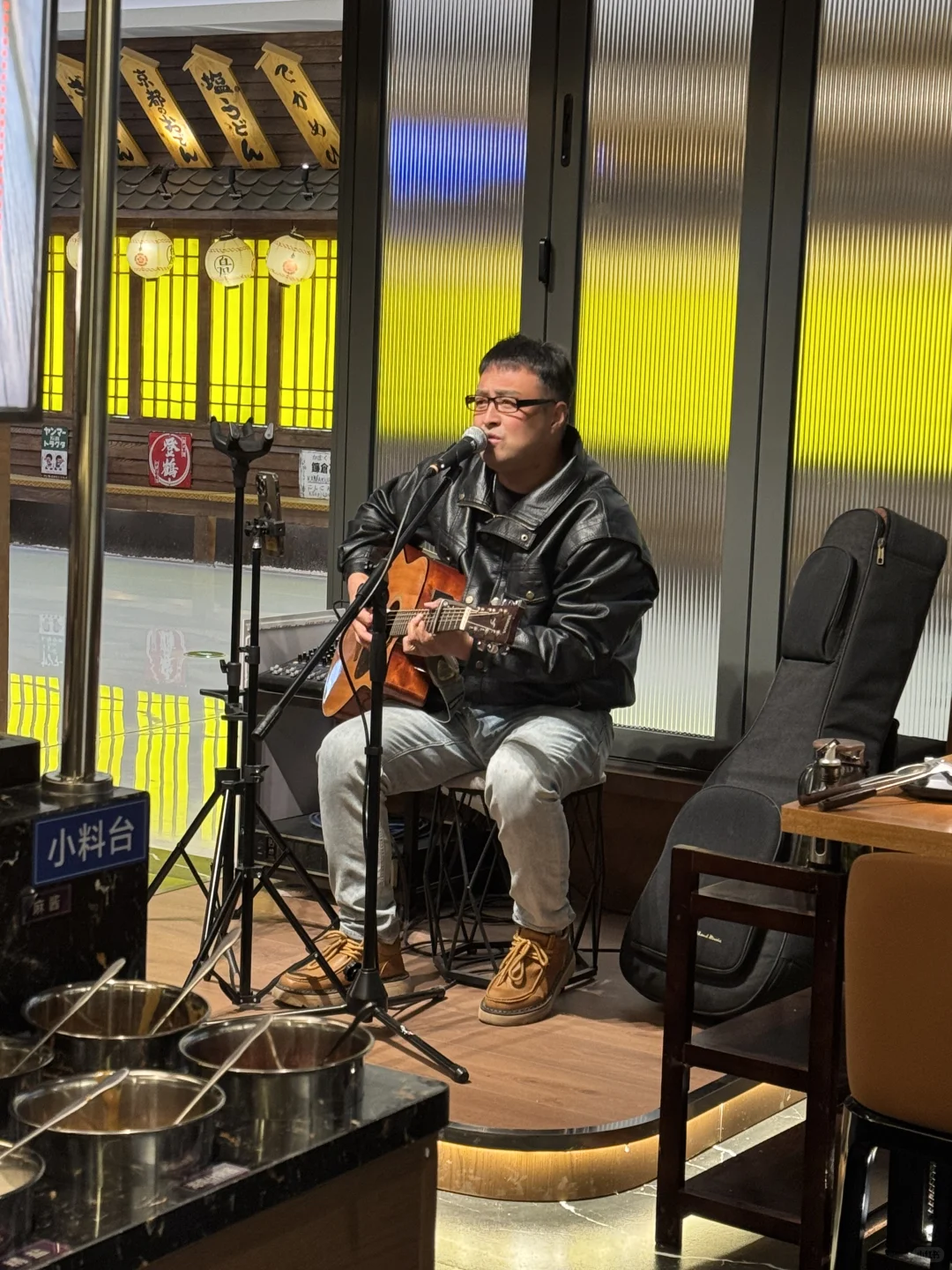 不用去海南也能在邢台吃上正宗椰子鸡火锅了