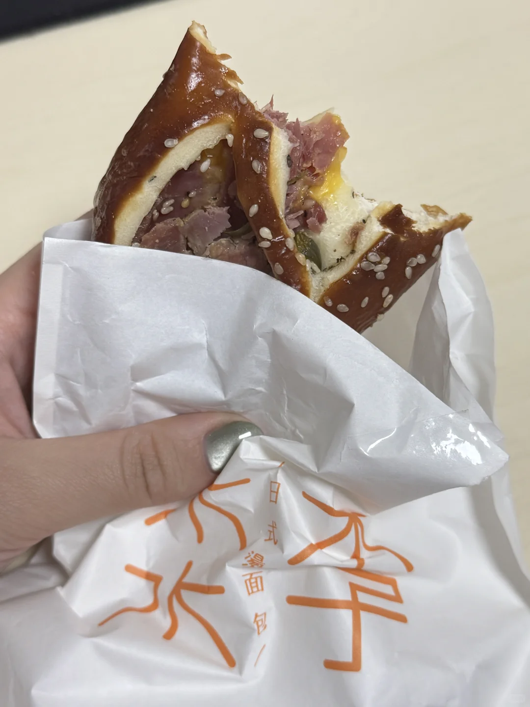 在邢台 三个美女凑不到第四个打麻将的人