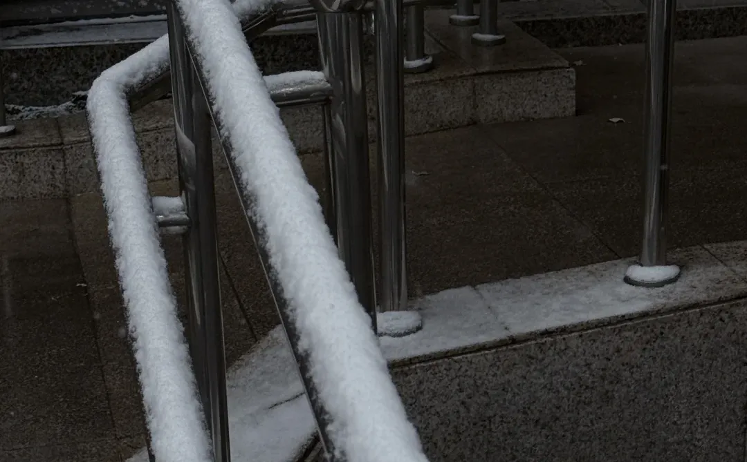 2025年12月12日，石家庄初雪❄️