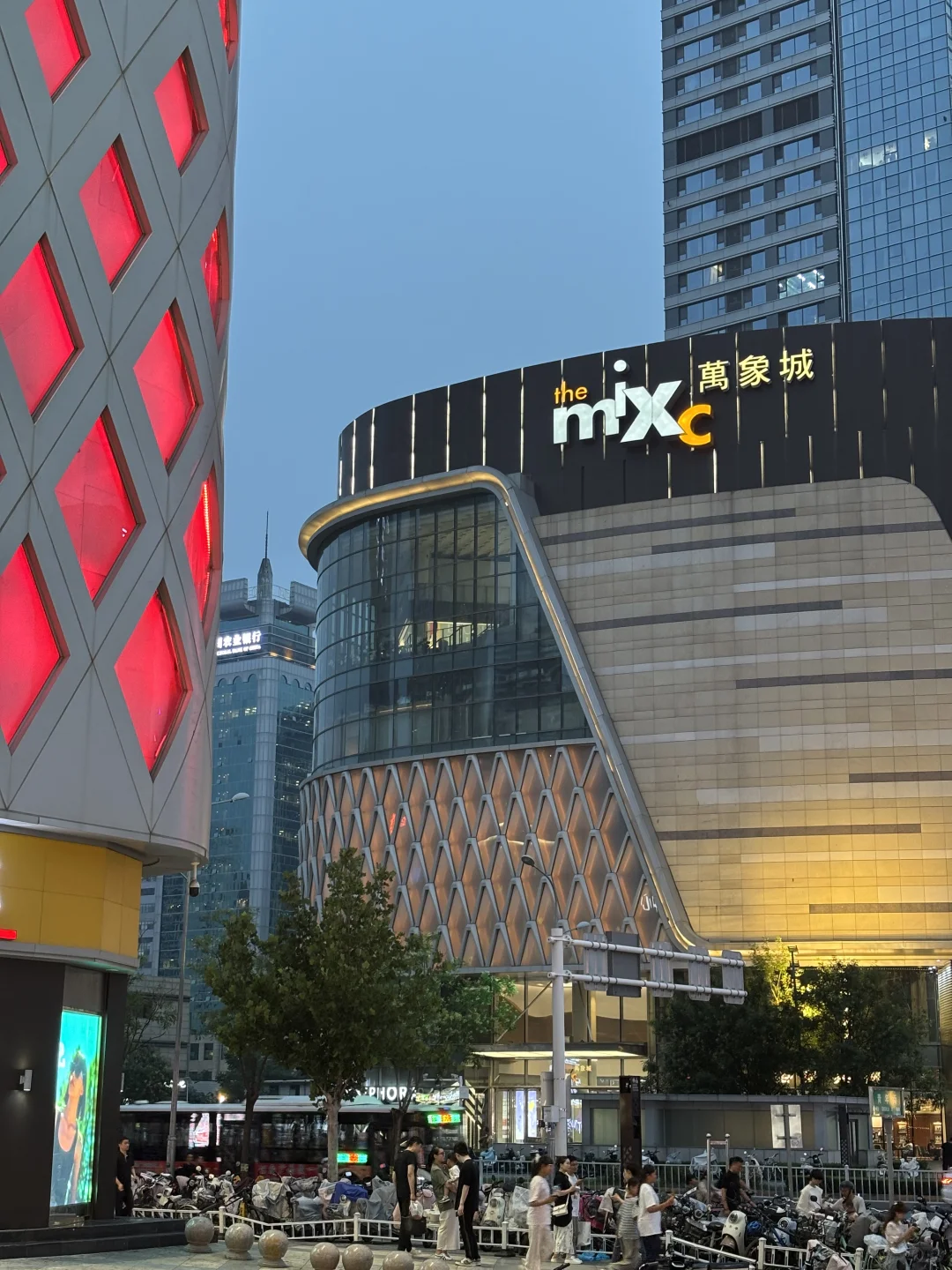 我不能夸石家庄吗？我偏要夸，石家庄就是第一