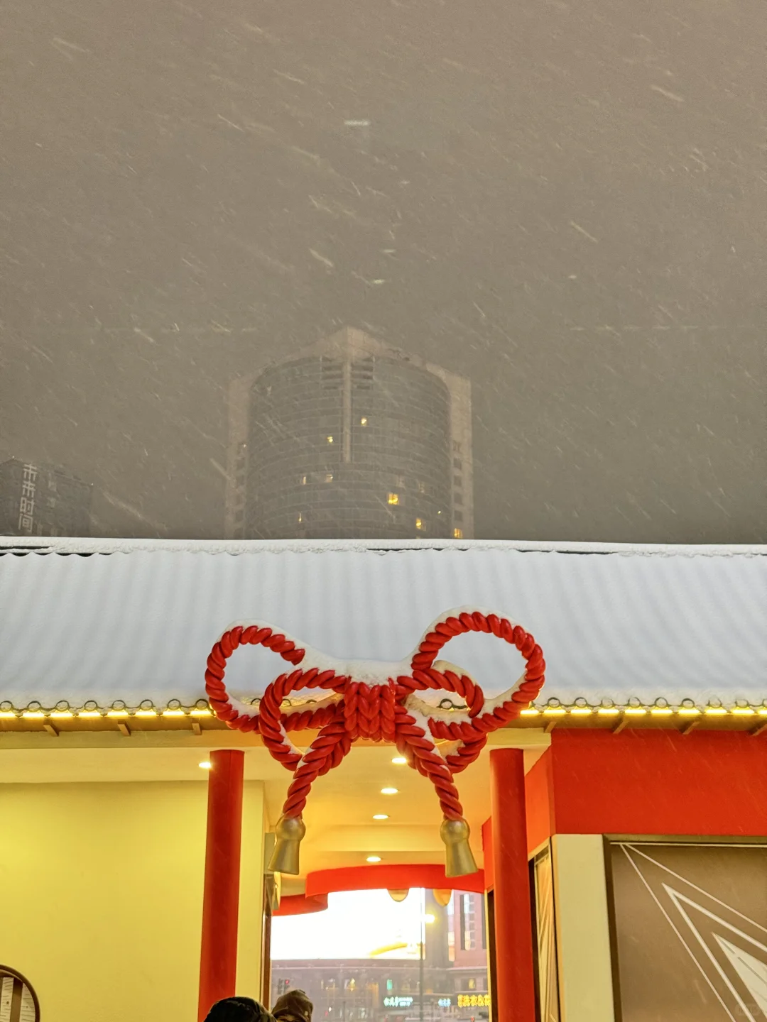 12.12石家庄万象城初雪实况🌀亮灯了好美！！