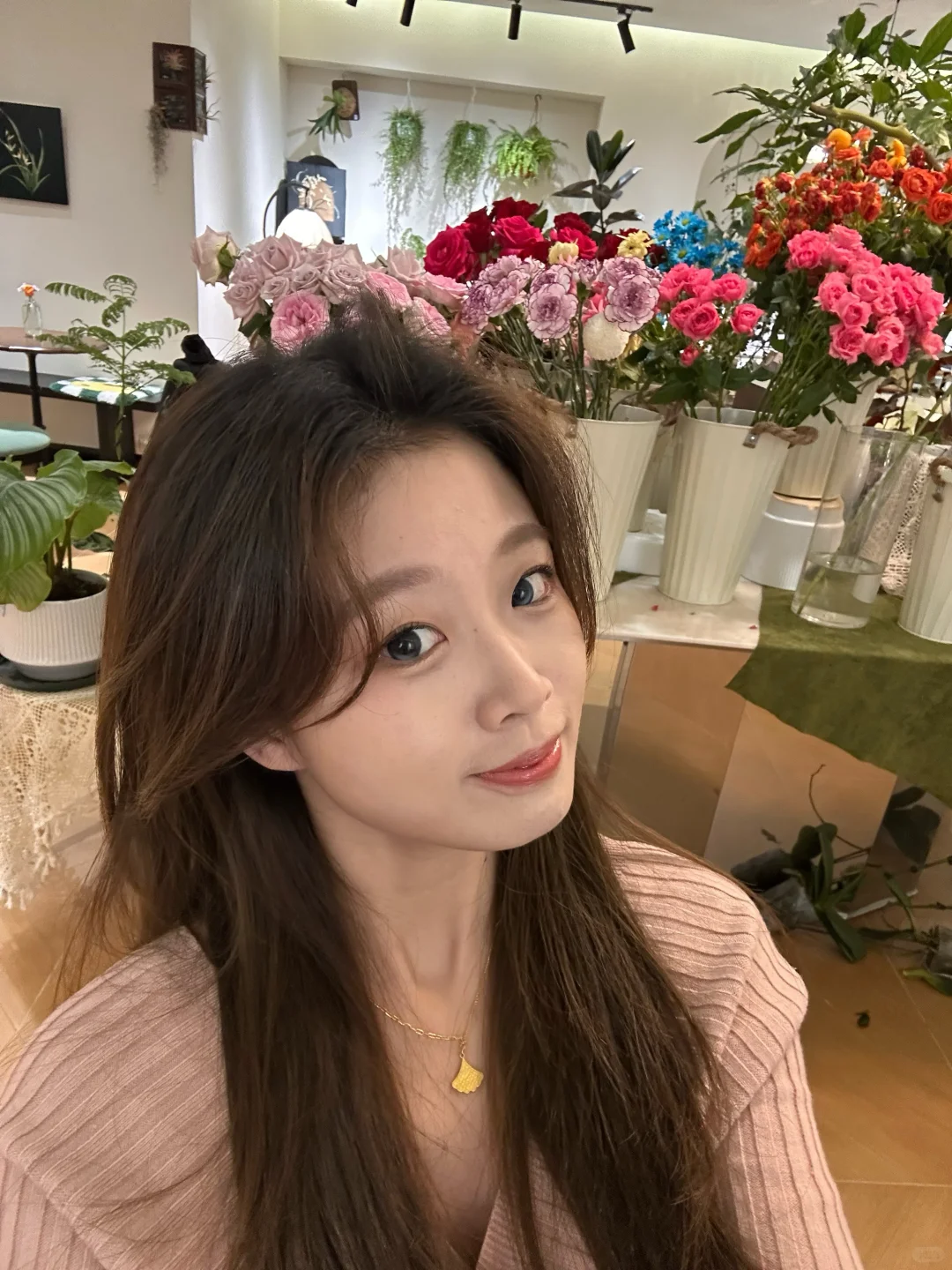 看到有花的地方就走不动