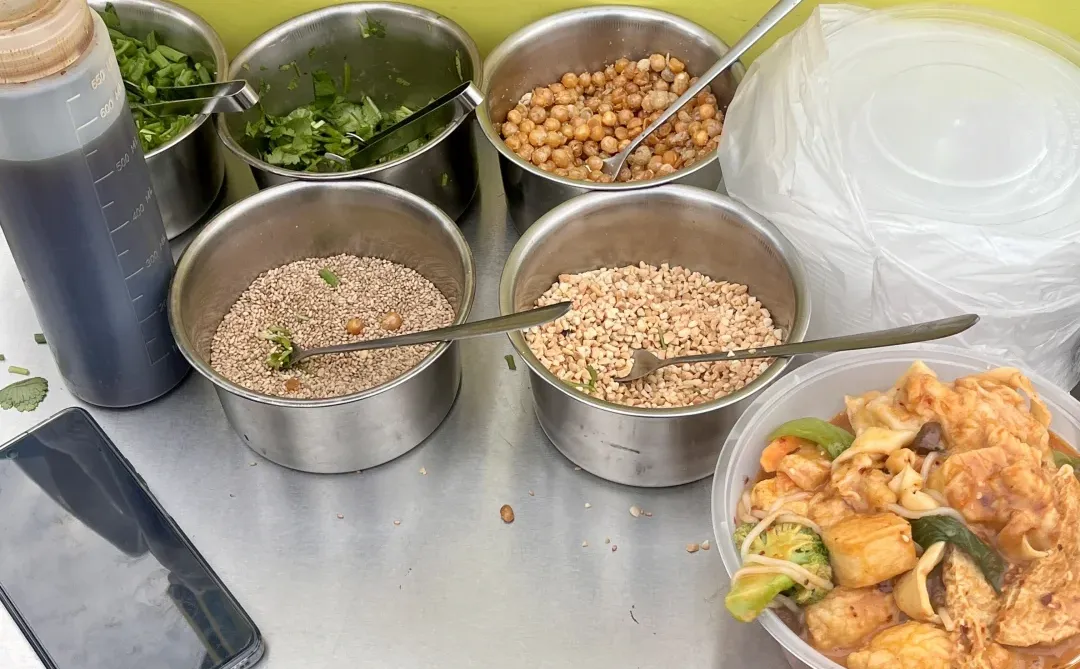 邢台学院东门十块任选，香拽了