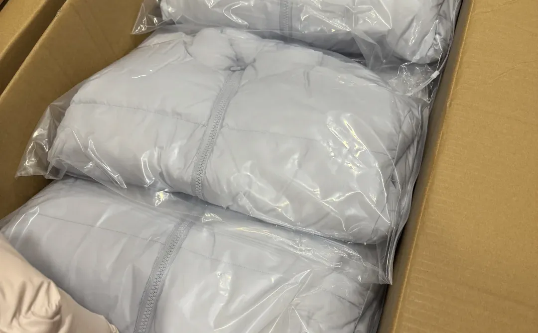 实体商场客户装箱发货啦～🎉🎉🎉