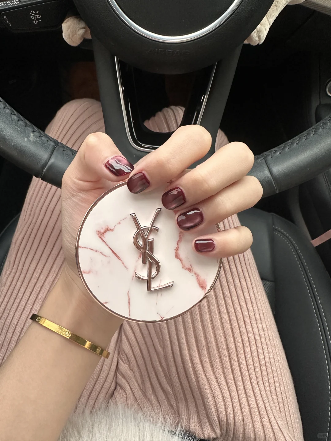 看到有花的地方就走不动