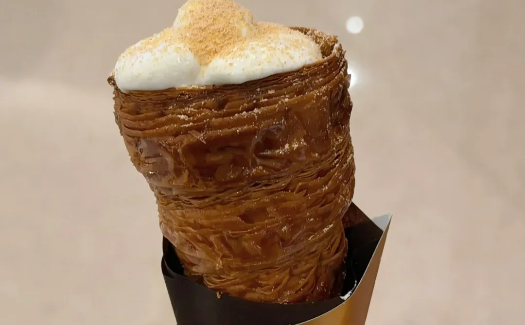 妊娠纹爬满肚，在石家庄逛商场都不敢露肚子