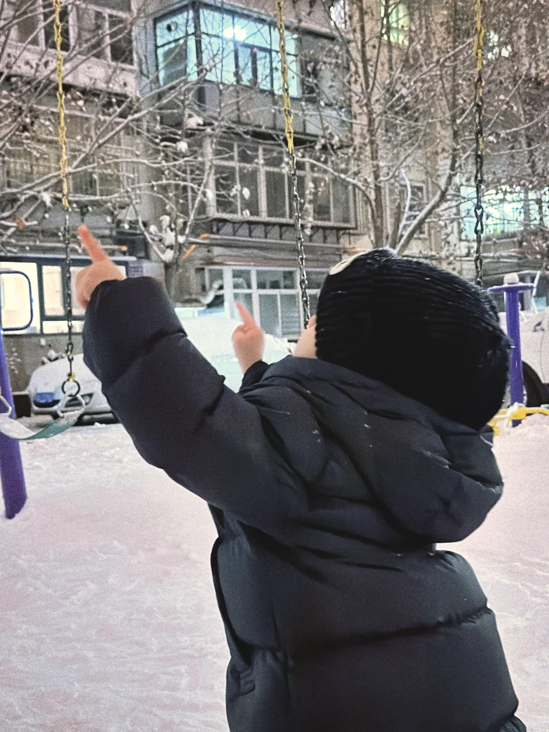 第一场雪｜一生要出片的中国妈妈