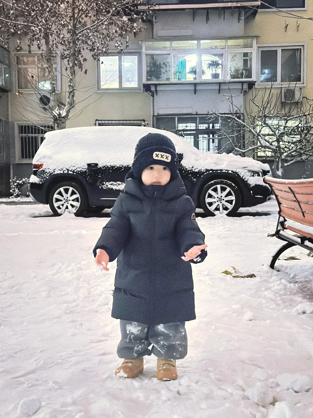 第一场雪｜一生要出片的中国妈妈