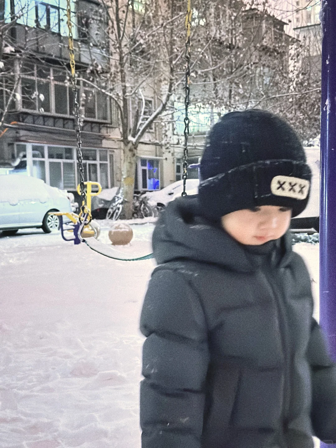 第一场雪｜一生要出片的中国妈妈