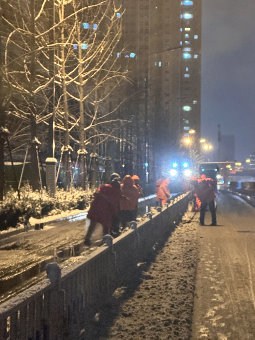 石家庄中山路实时路况。。太滑了！！