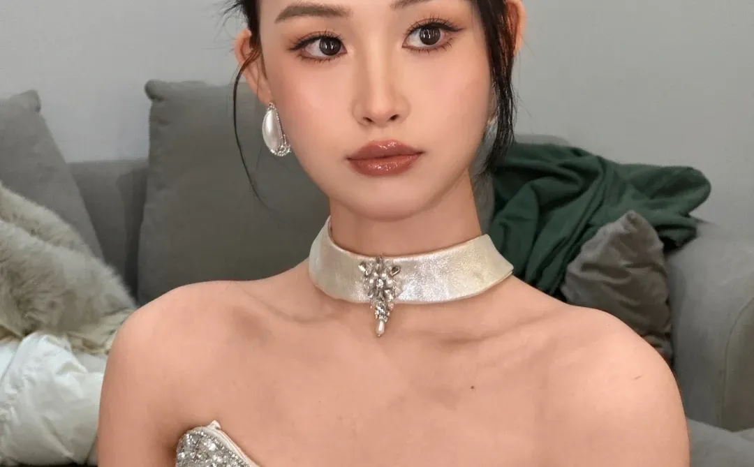 邯郸新娘\轻泰浓颜系千金妆