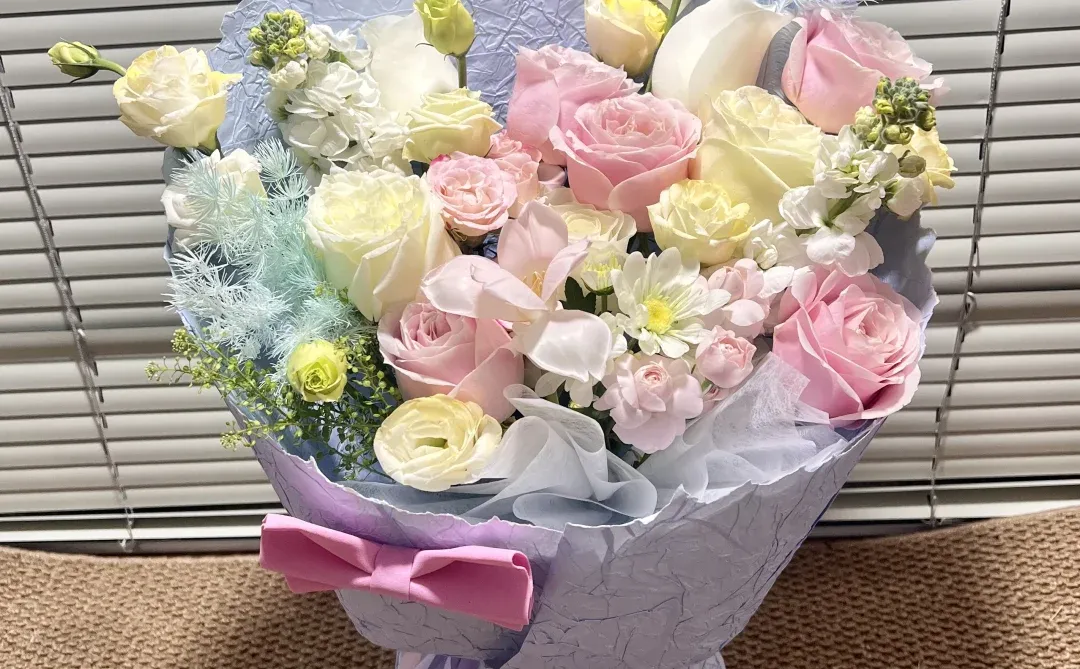 邢台花店，粉蓝色系生日花束