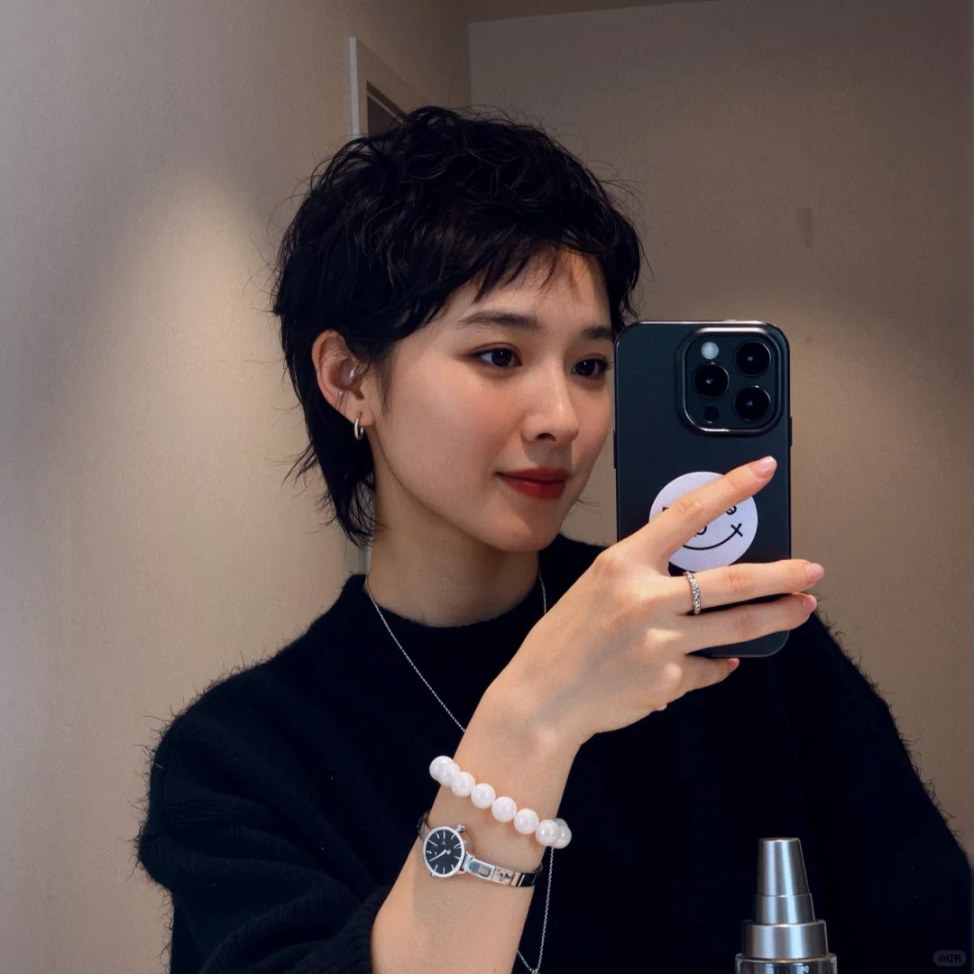 邢台万达逛吃被问爆的短发！30+姐姐闭眼冲