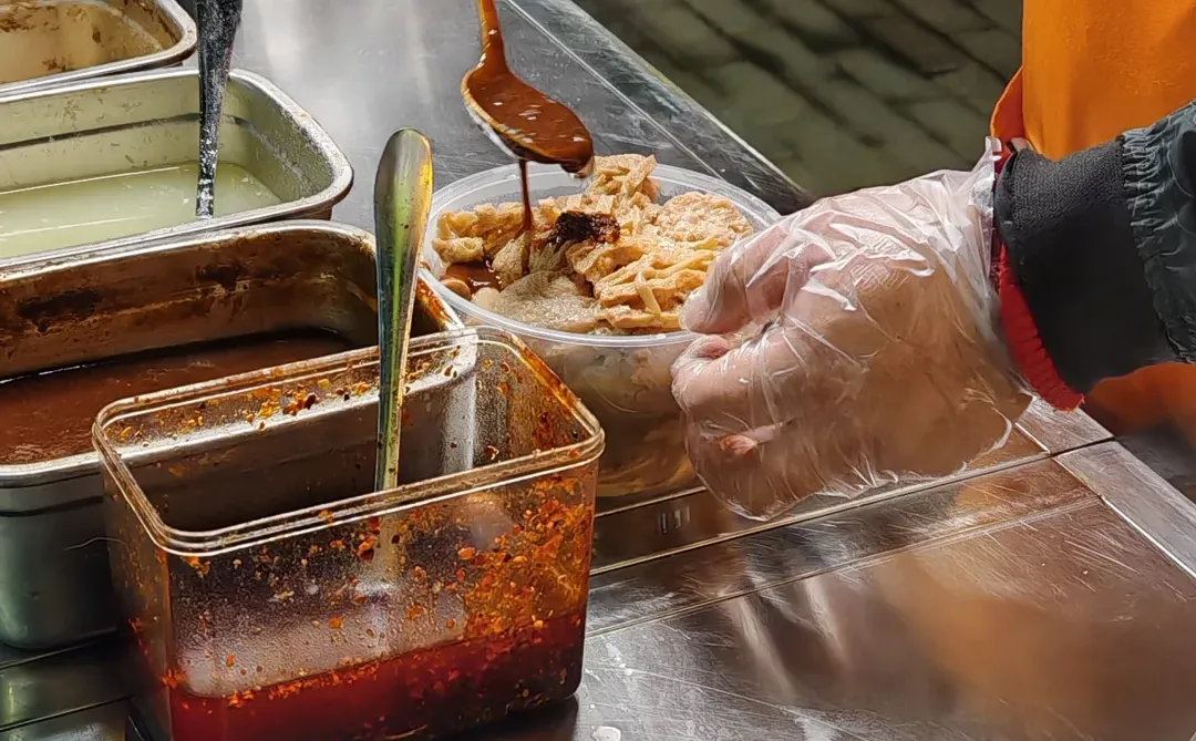 邯郸必打卡街头烟火气：不止是鸡汁豆腐串