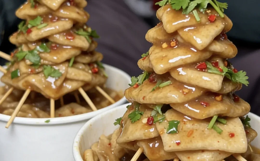 邯郸人有自己的圣诞树！！！