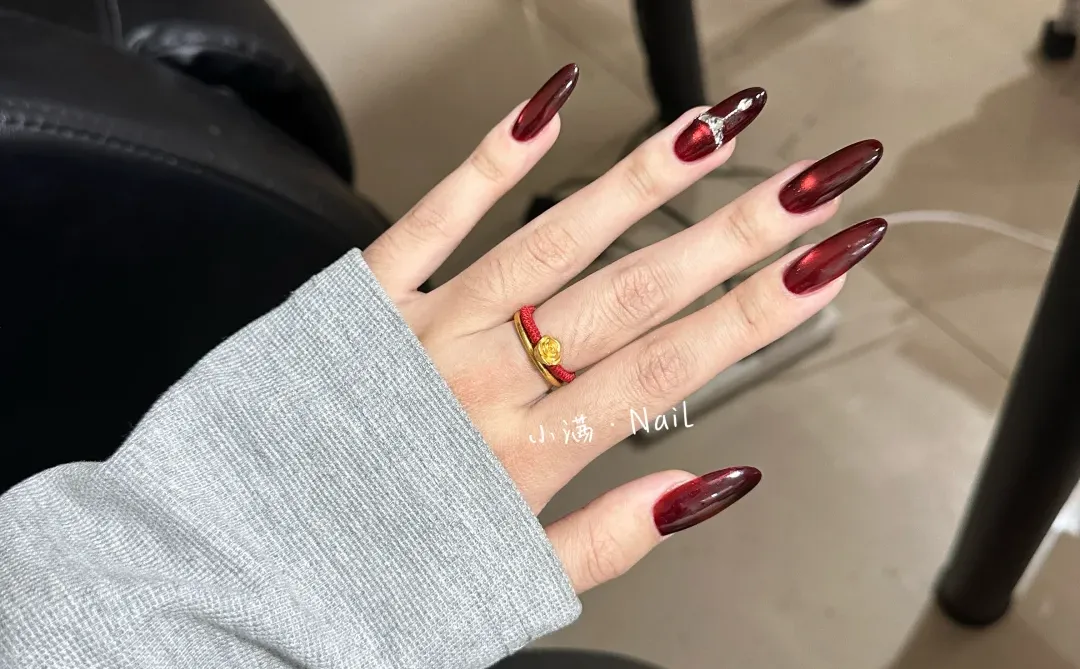 邢台平价美甲💅红宝石猫眼真是漂亮的不像话