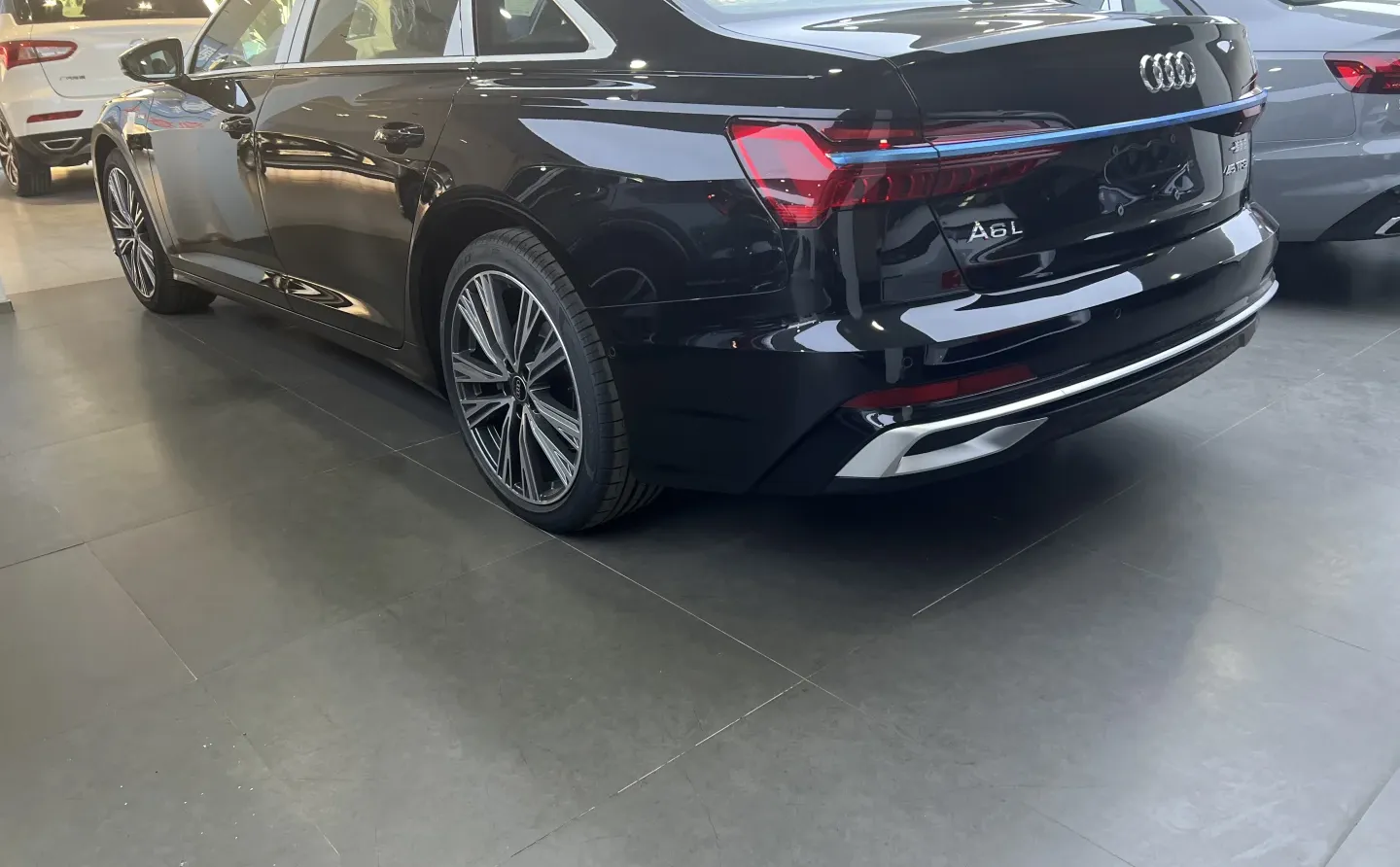 在邢台奥迪A6L多少钱