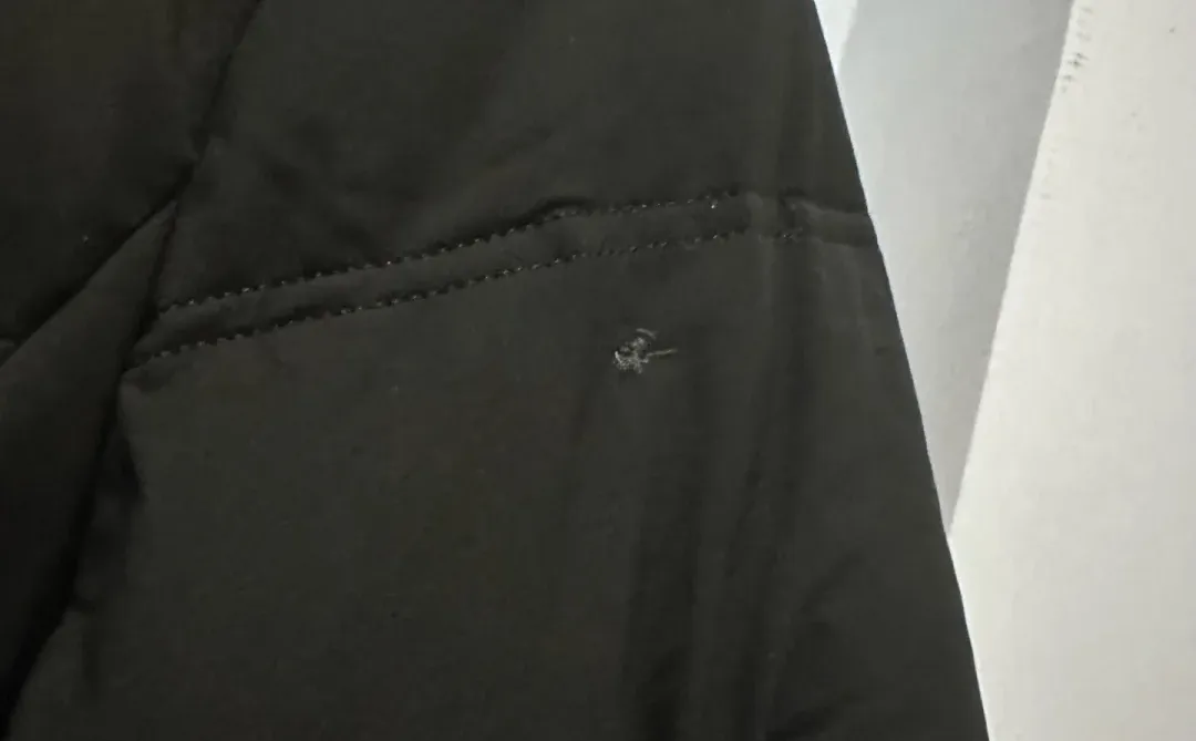 求可以修复羽绒服破洞的巧手