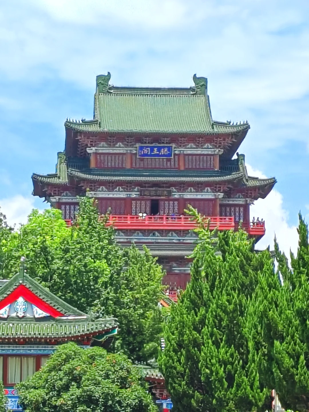 没有人能空手走出江西｜南昌珠宝街