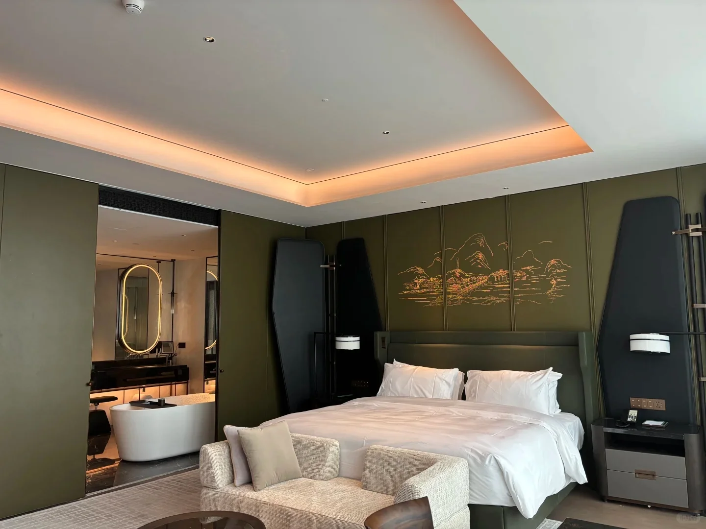 赣州市区有比这家更豪华的酒店吗