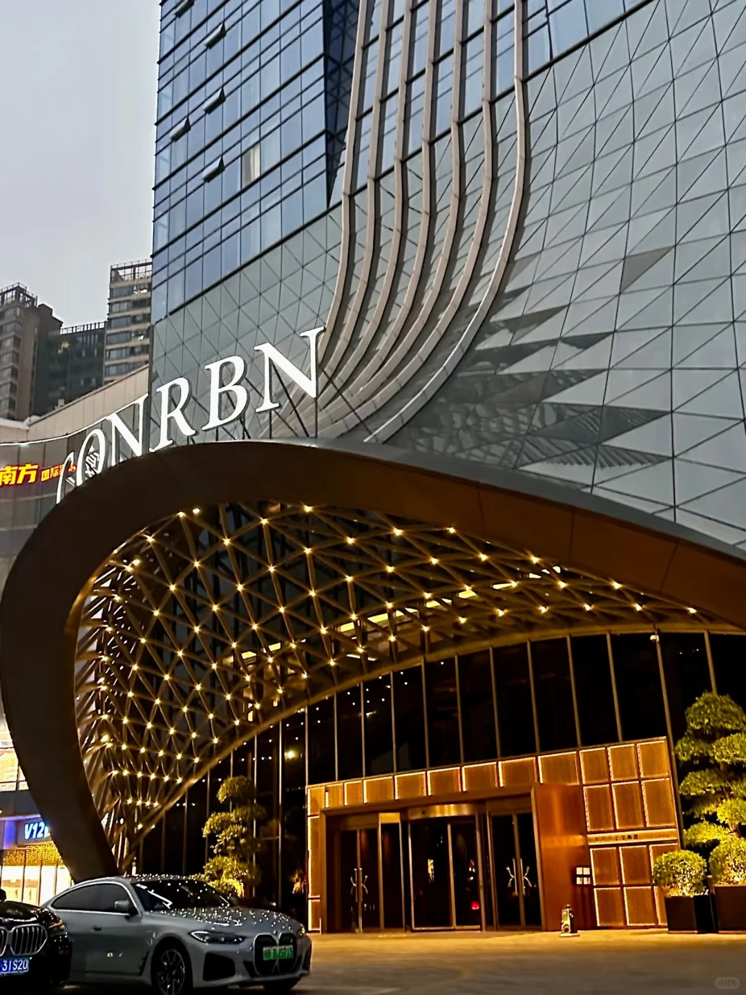 赣州市区有比这家更豪华的酒店吗