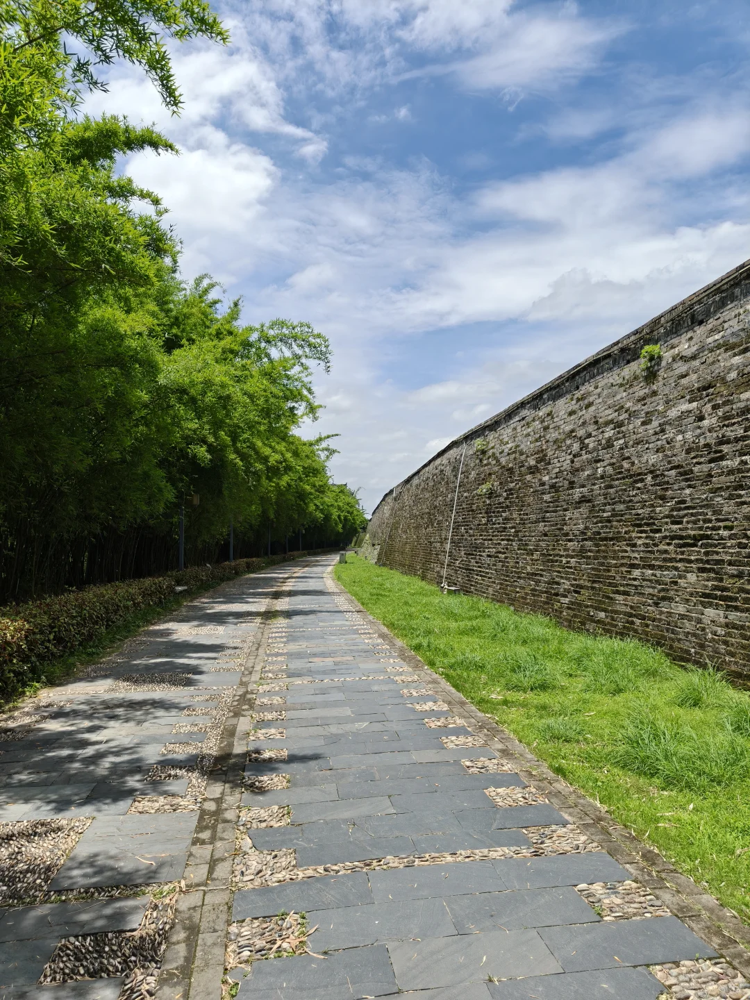 赣州应该是人最少的古城了吧