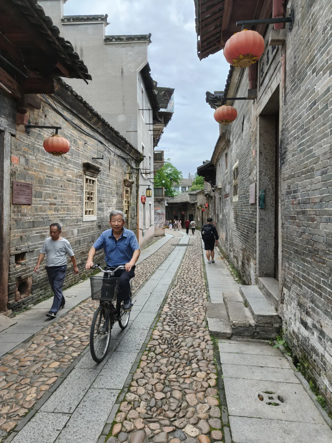 赣州应该是人最少的古城了吧