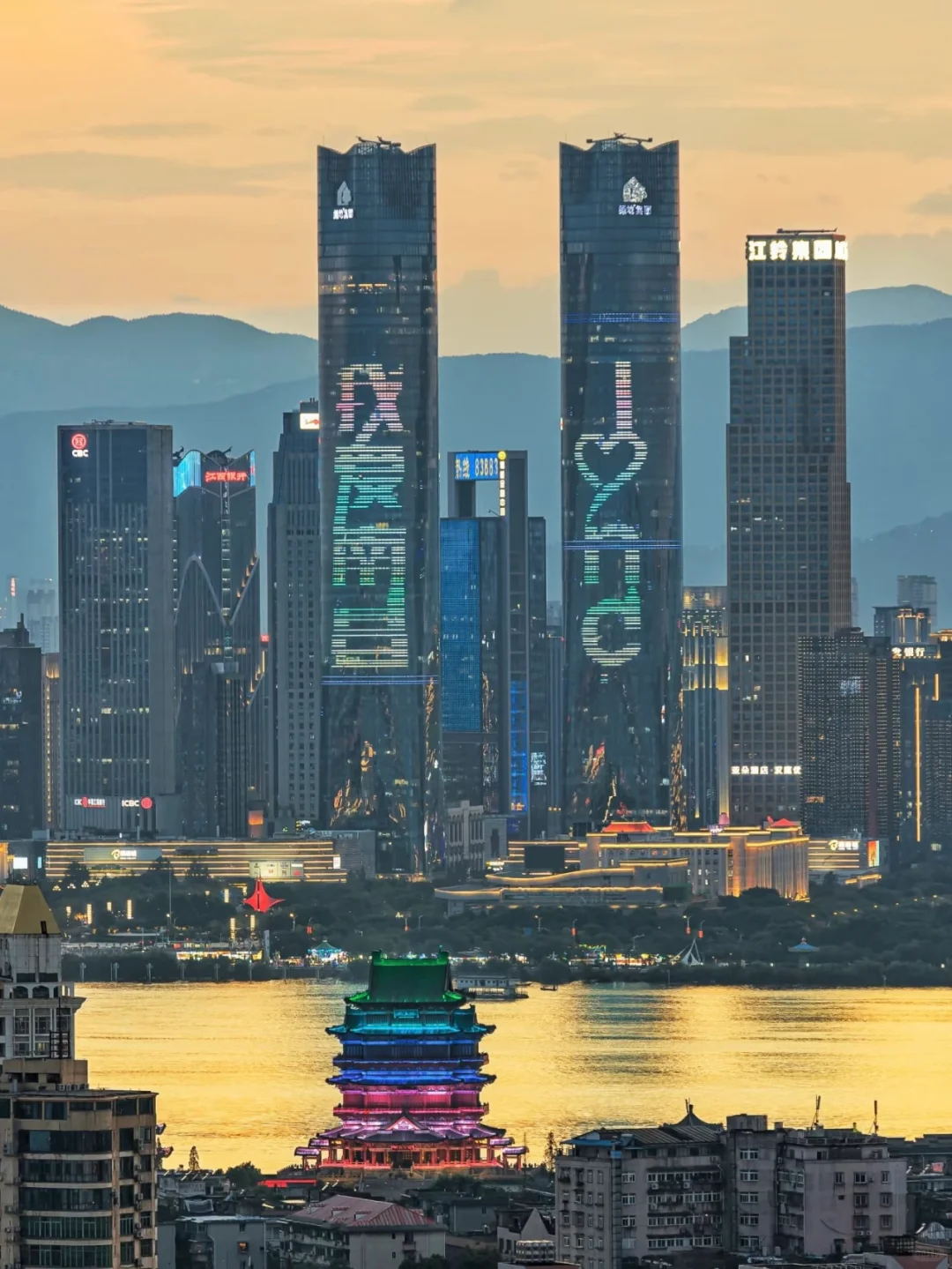 被赞爆了的朋友圈文案🥳｜📍南昌