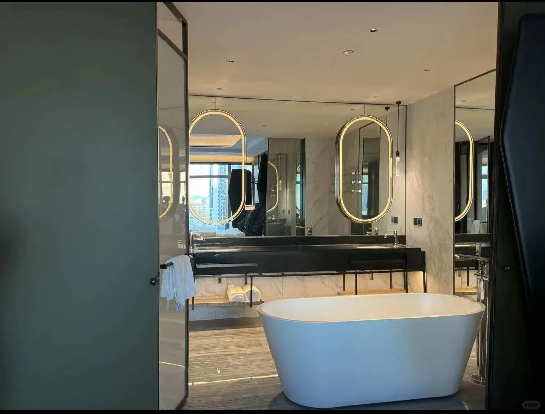 赣州市区有比这家更豪华的酒店吗