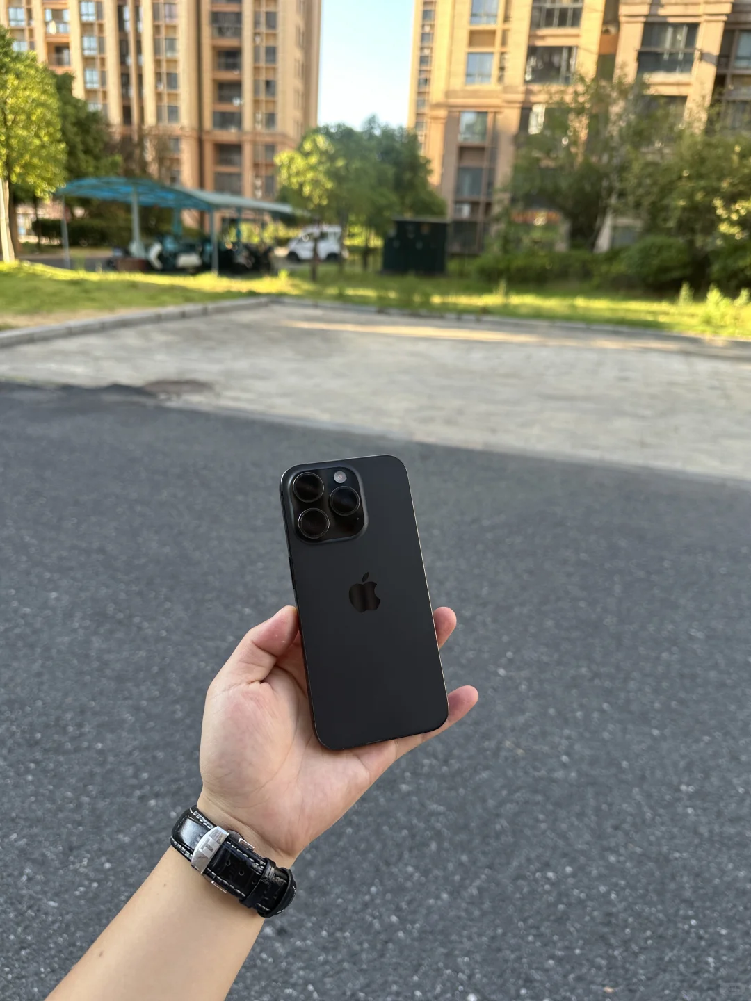 00后数码创业人‼️在南昌本地收手机📱