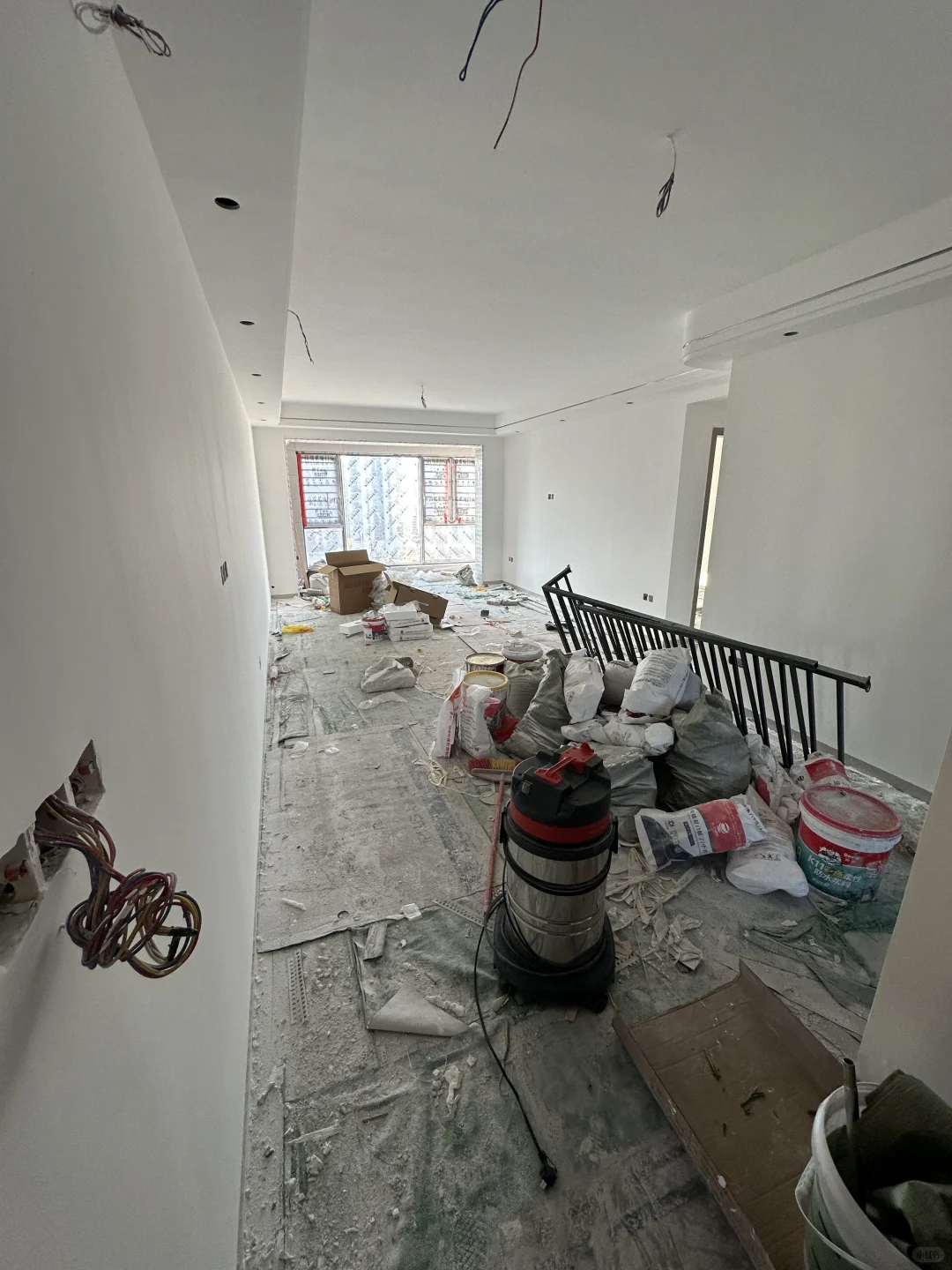 赣州云星公园华府吃灰的一天！粗开荒搞起来