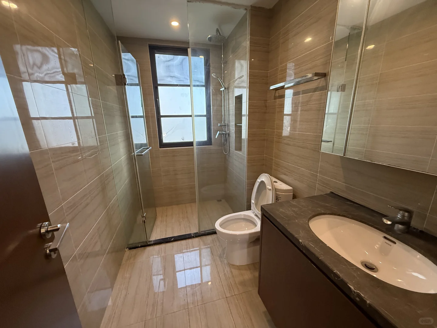 南昌九龙湖新力禧园三房两卫出租