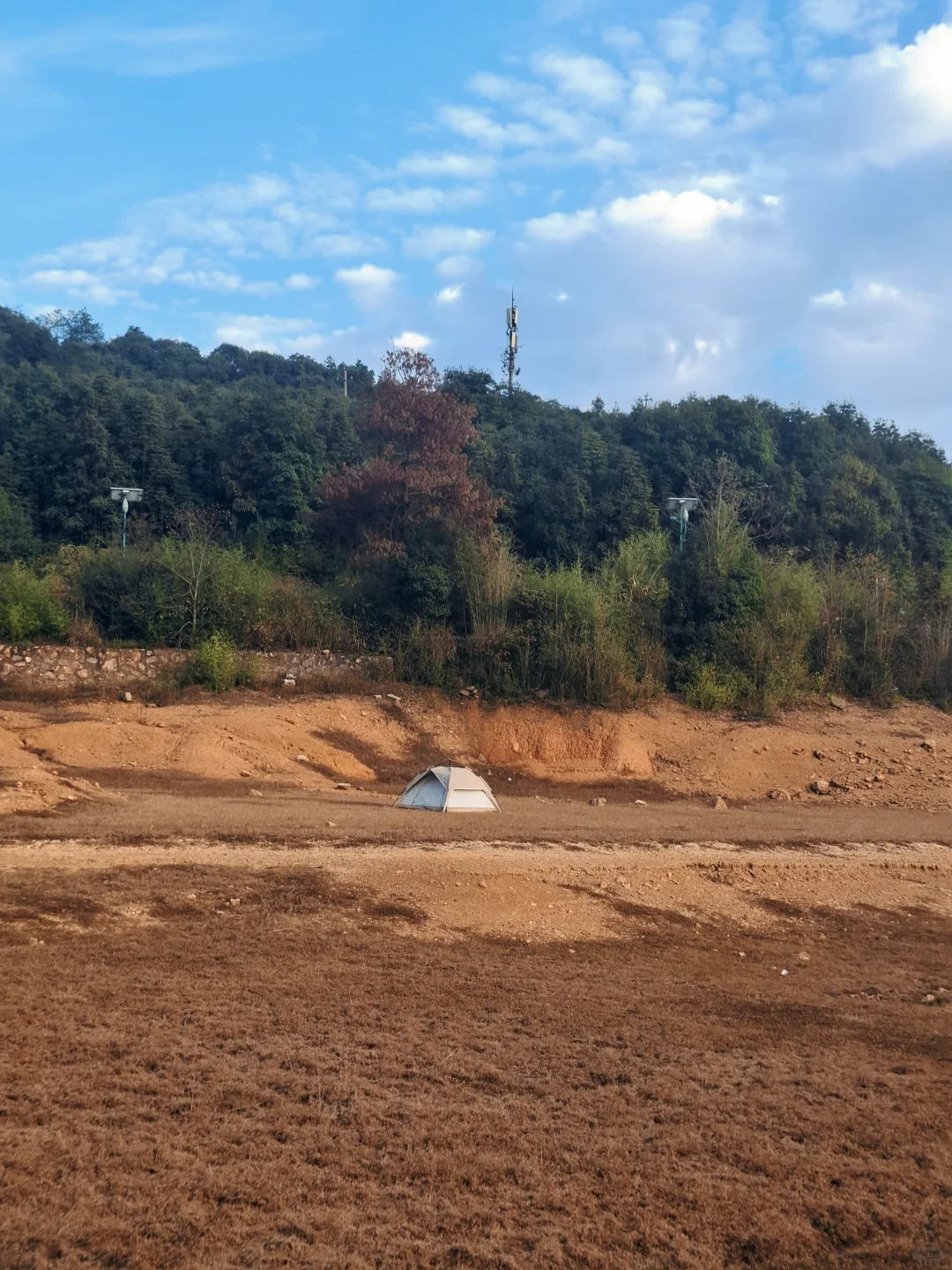 又在抚州发现了一个绝佳露营地！就在……