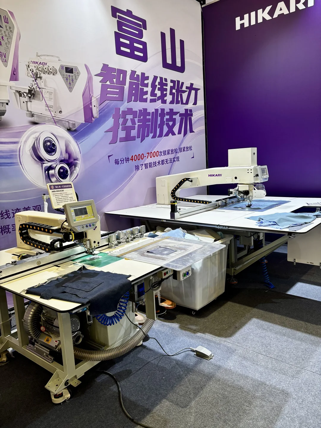 赣州于都服装周逛展｜红韵与时尚撞满怀