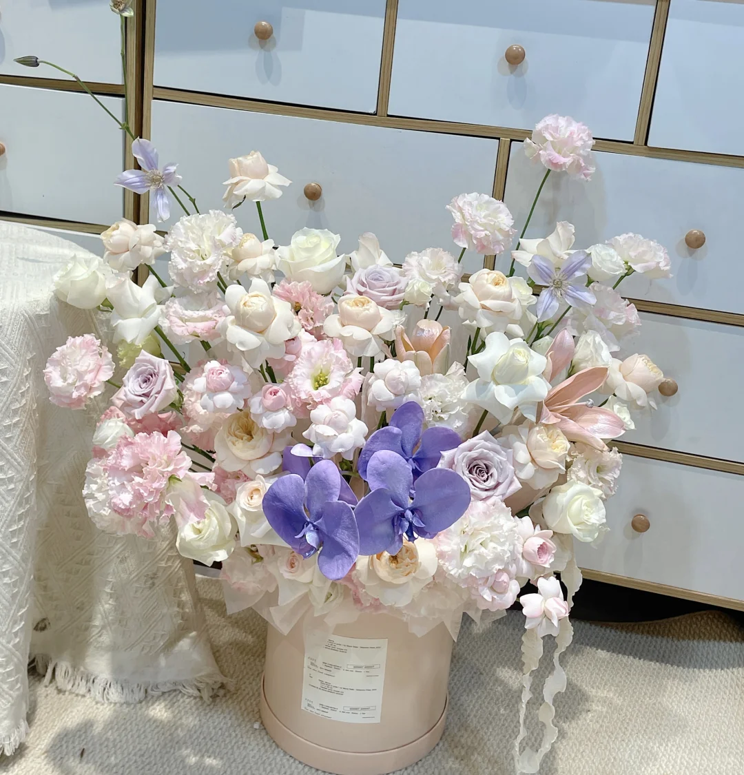 赣州花店｜紫色系抱抱桶鲜花花店