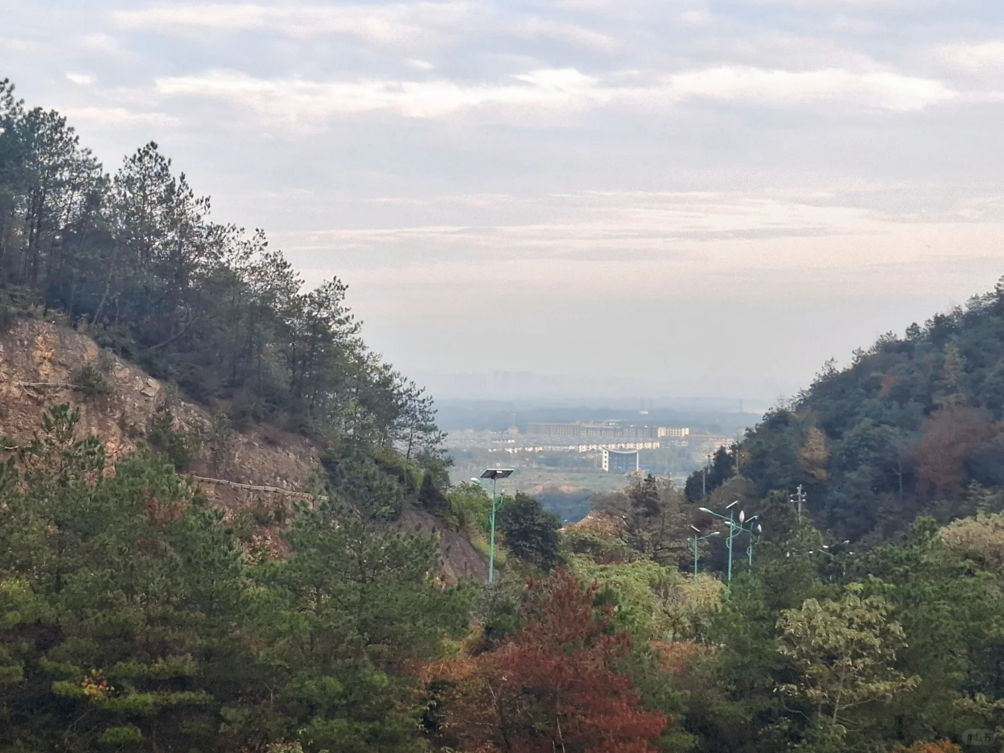 又在抚州发现了一个绝佳露营地！就在……