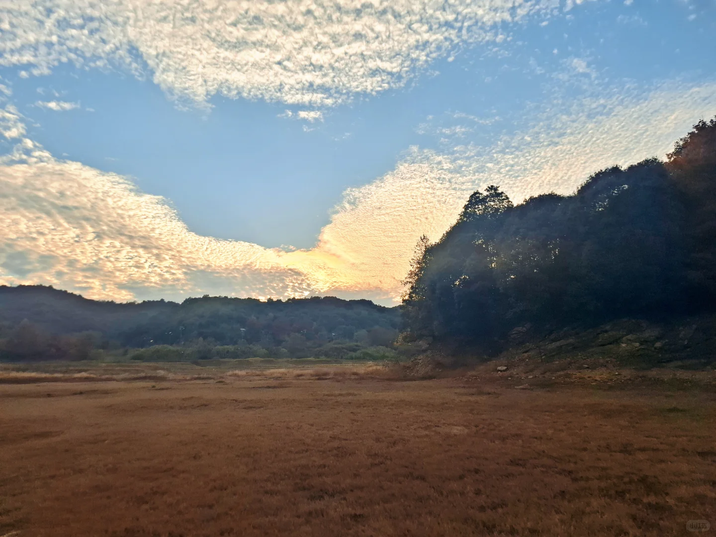 又在抚州发现了一个绝佳露营地！就在……