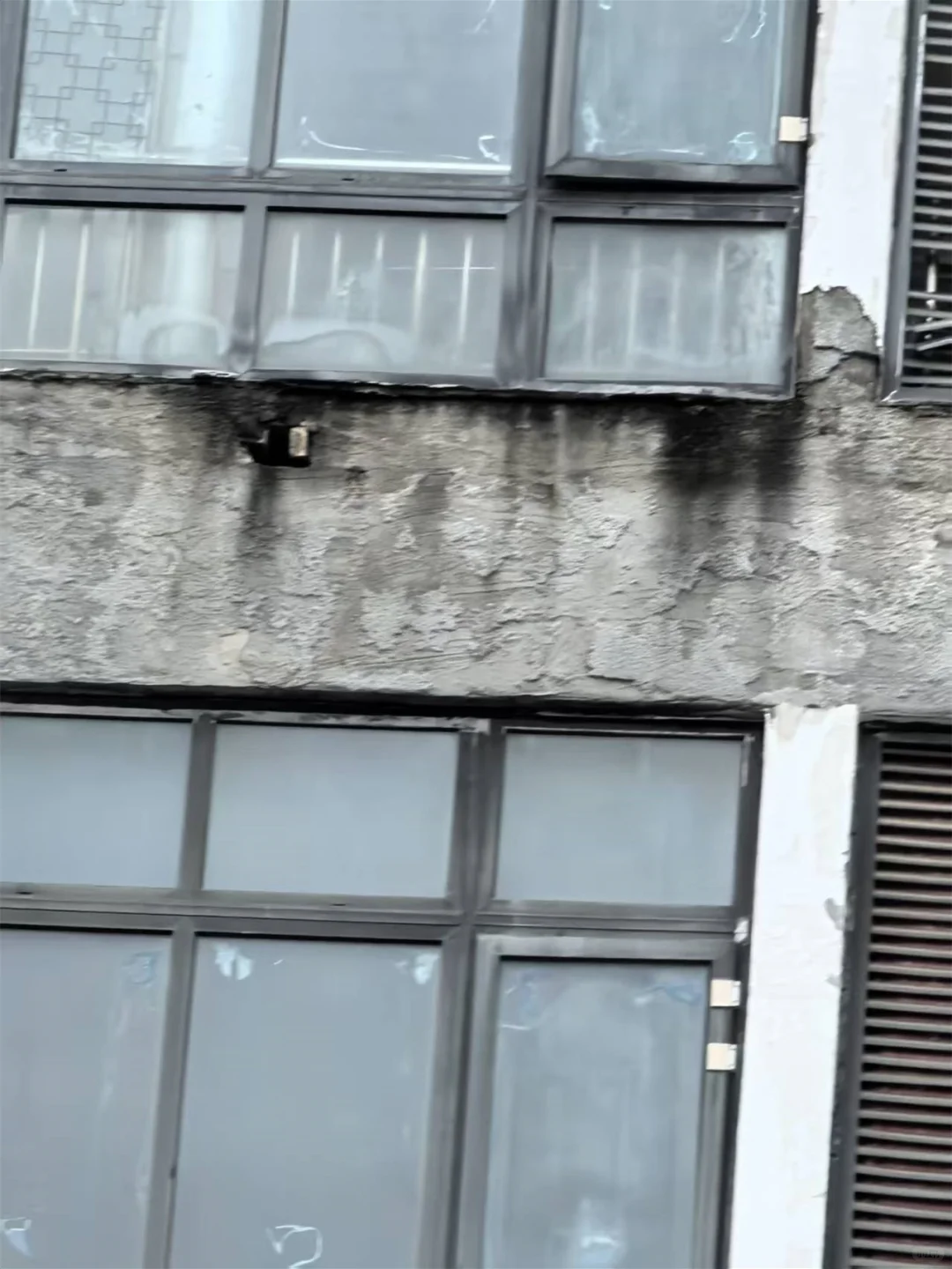 江西赣州寻乌附近师傅卫生间漏水