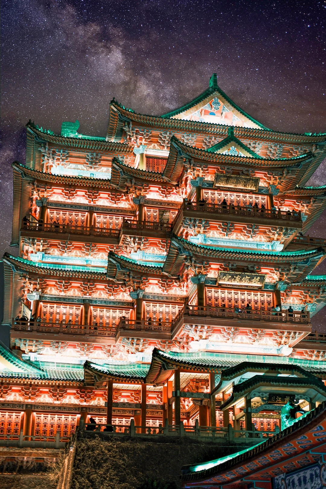 人生建议‼️离开南昌前一定看一次滕王阁夜景