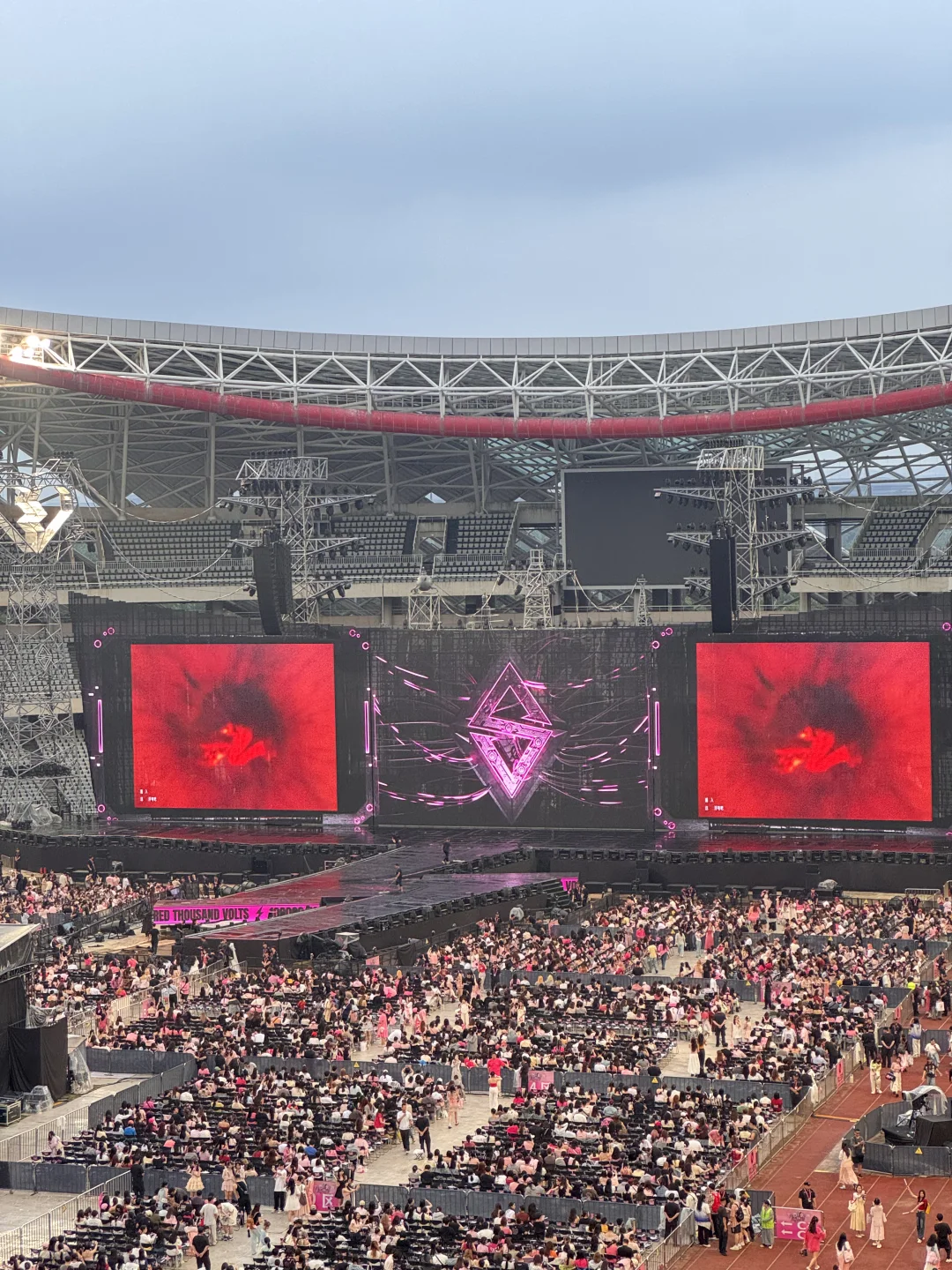 汪苏泷南昌演唱会第一天现场！