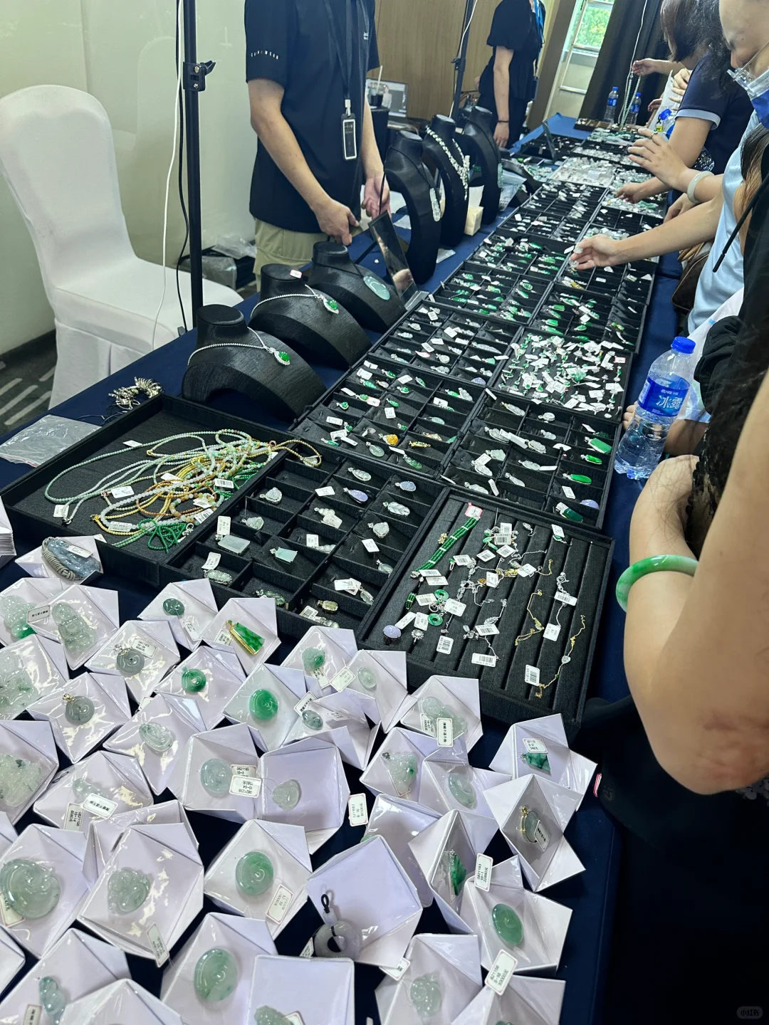 南昌翡翠展～满天星辰不及你