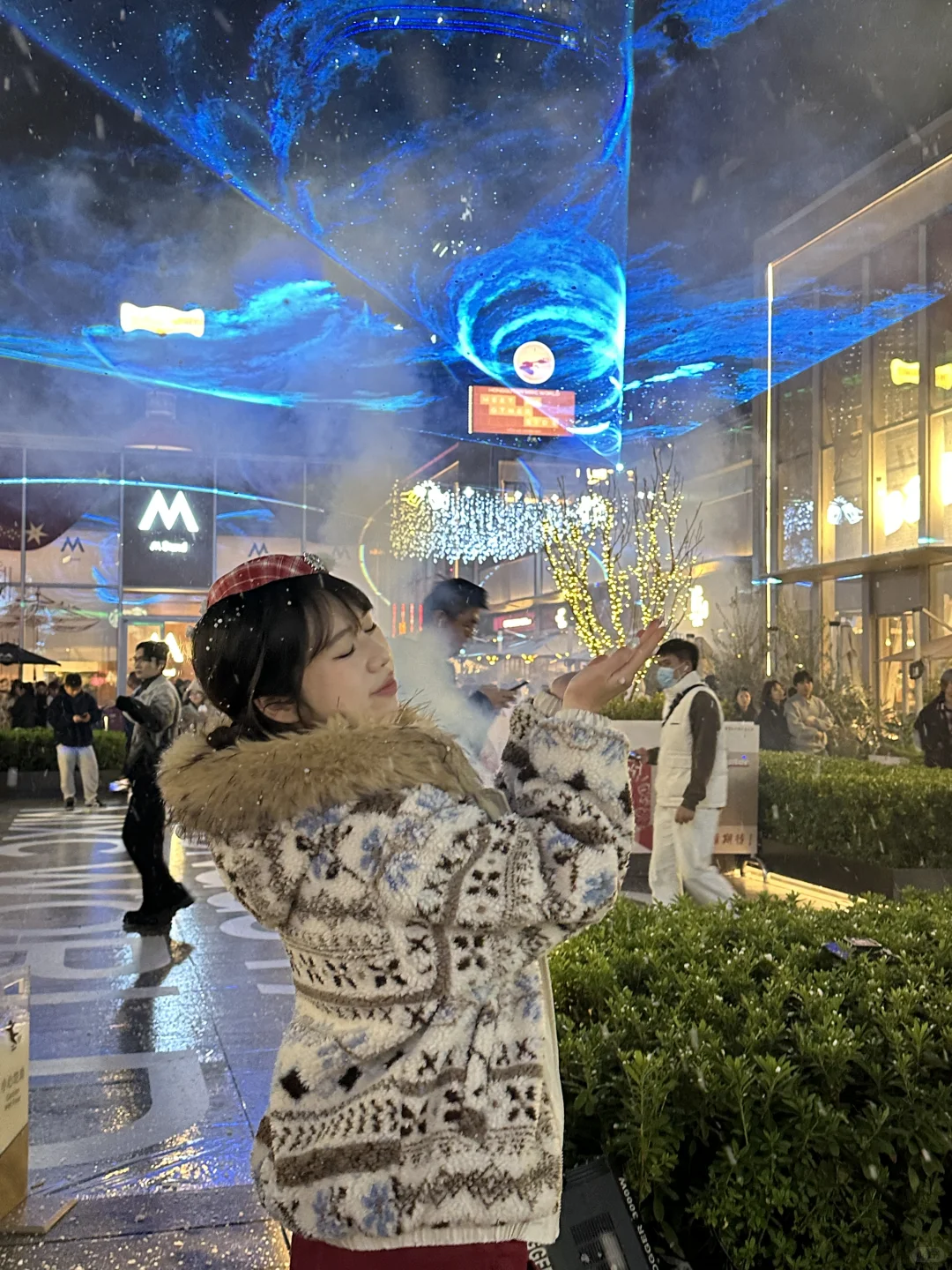 今晚南昌有一亿个人吧！！极光小镇❄️🏠