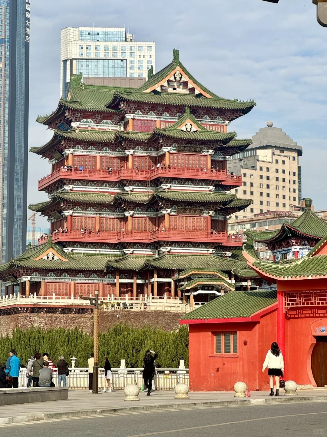 滕王阁是南昌zui缺心眼的景区吧….