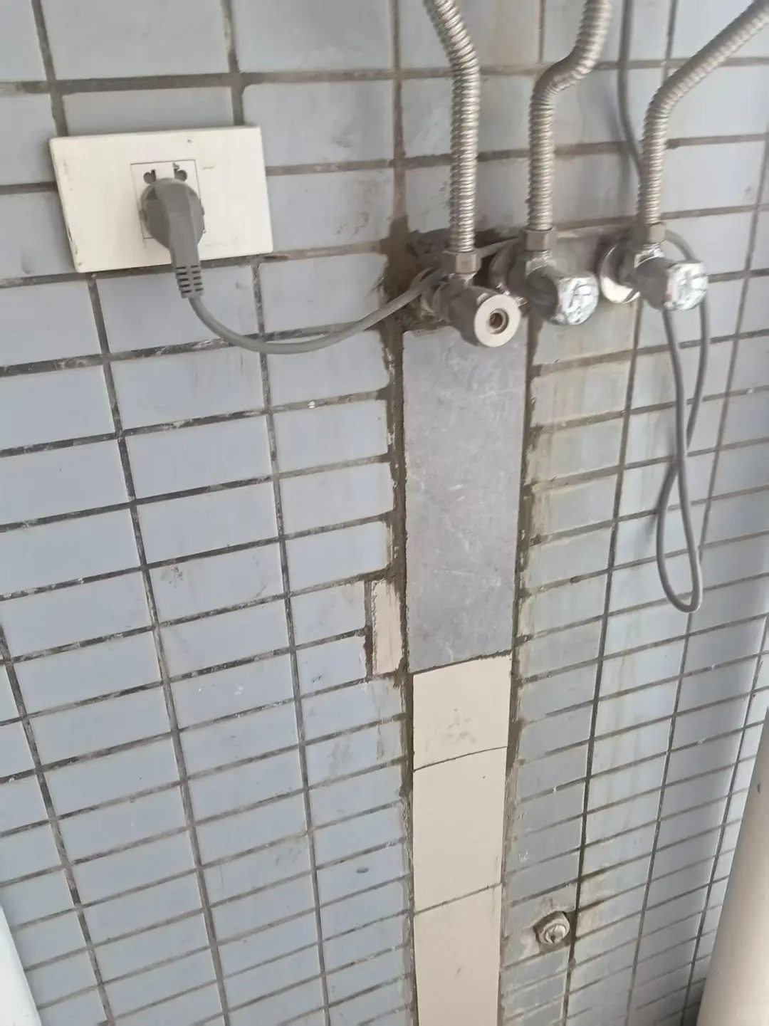 抚州楼顶防水补漏电话，免费上门