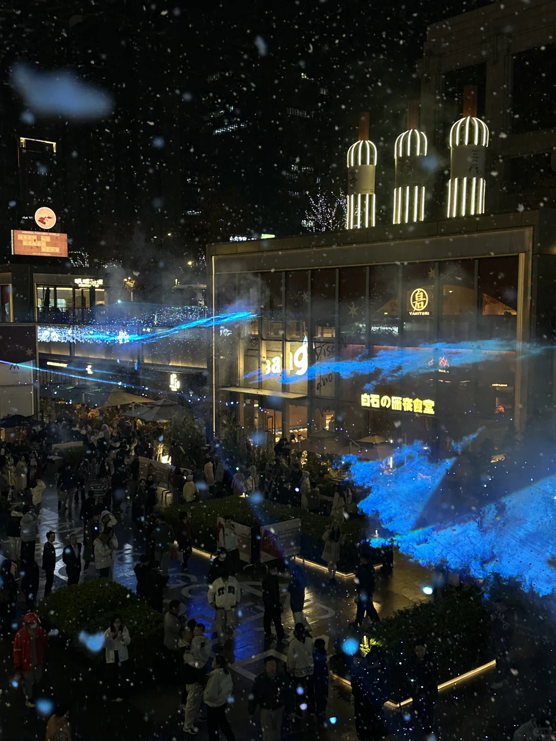 今晚南昌有一亿个人吧！！极光小镇❄️🏠