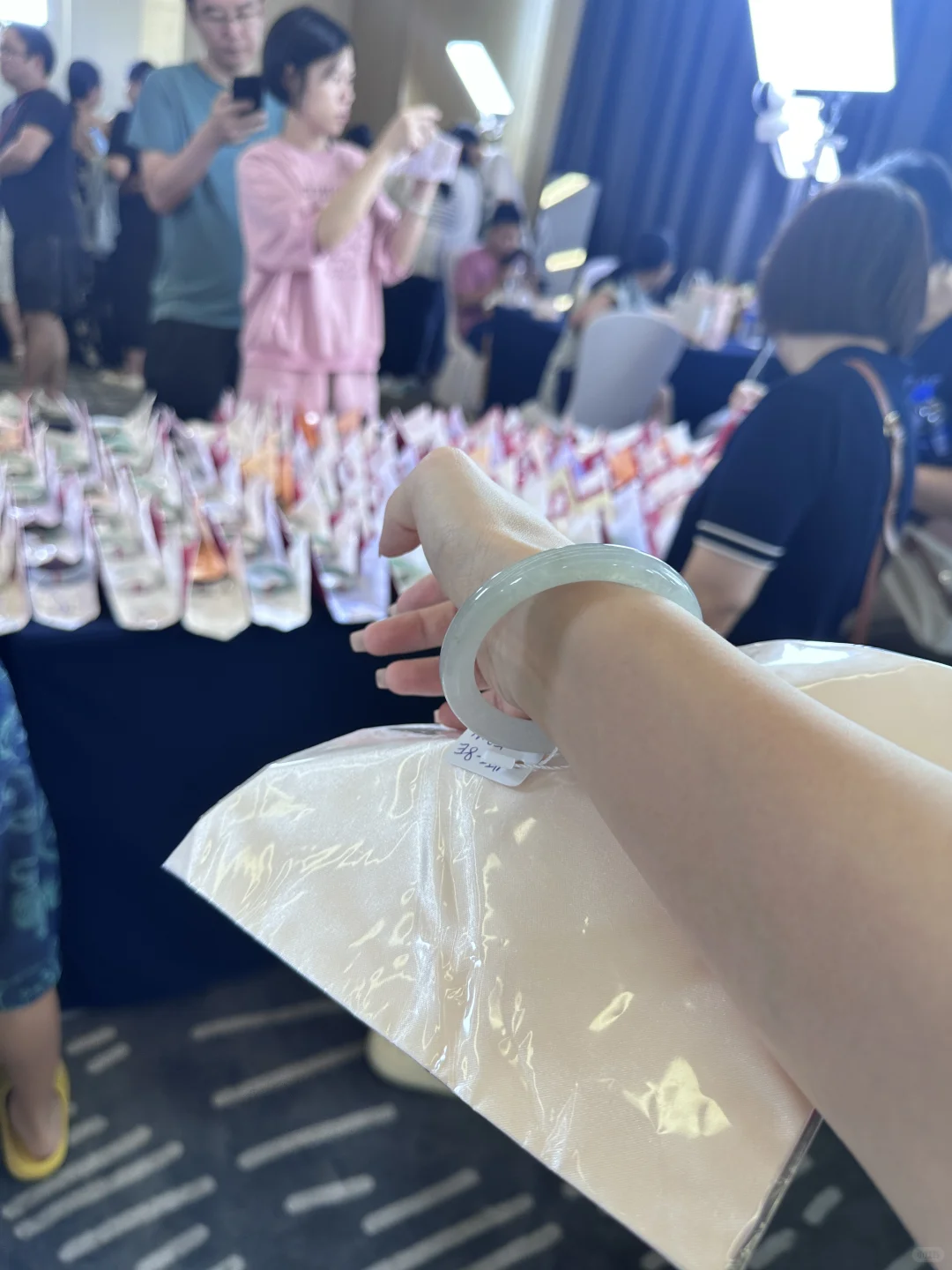 南昌翡翠展～满天星辰不及你