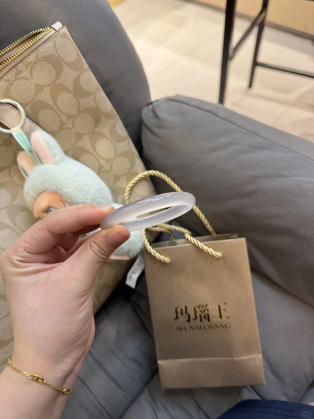 在南昌，一张不到买的、大家帮忙看看值不值？