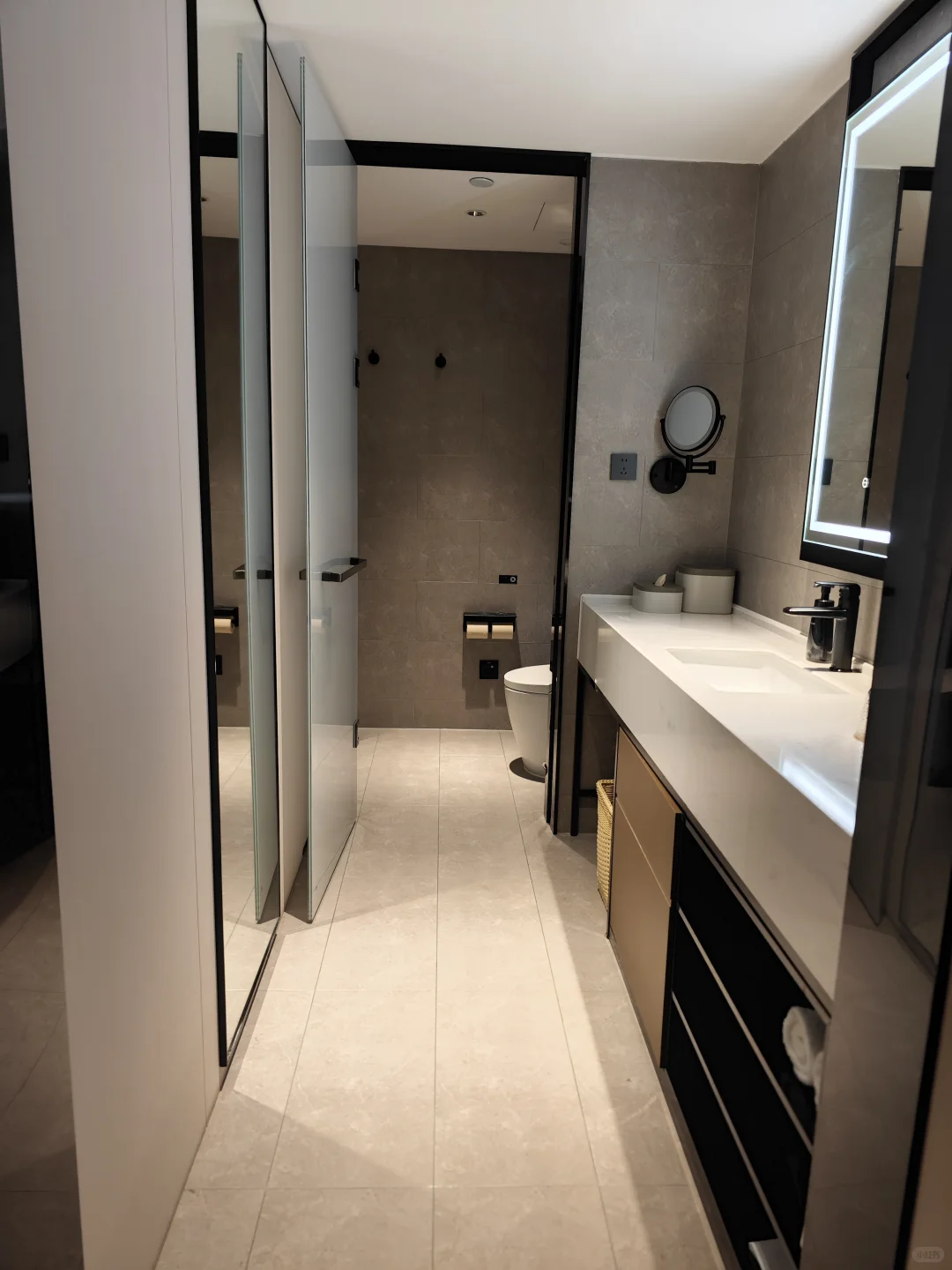 打卡｜南昌红谷滩绿地中央公园亚朵酒店