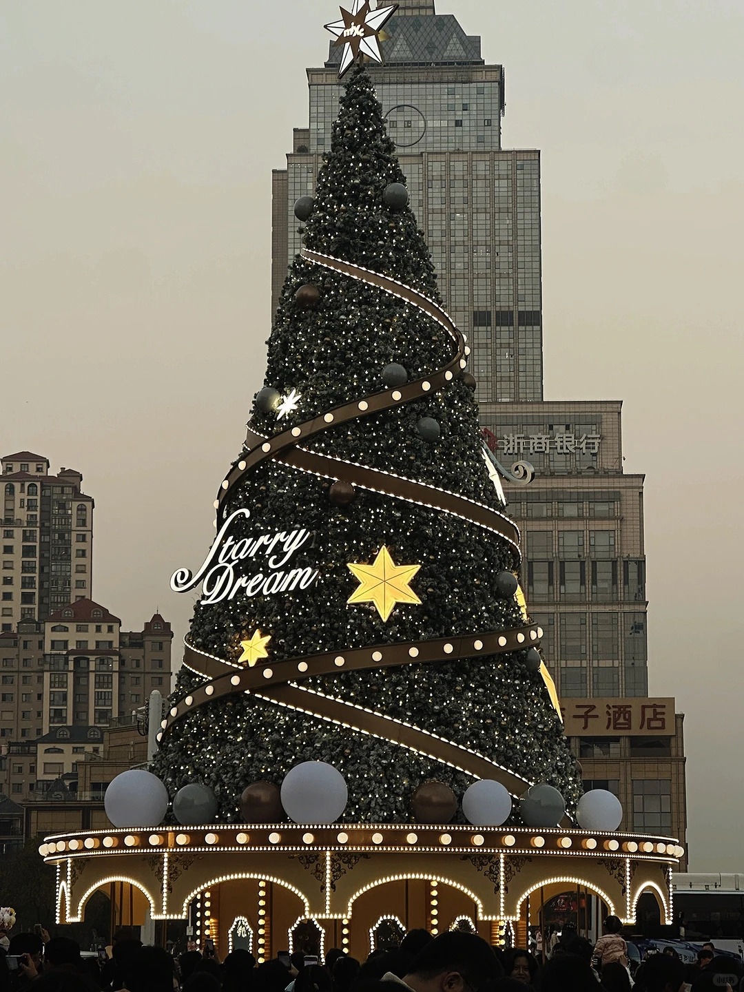 南昌的圣诞氛围已经next level了